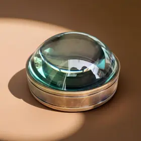 Mg-51111 Perfect Plaza Vintage Desk Magnifier Glass Paperweight Antique Brass Magnifying With