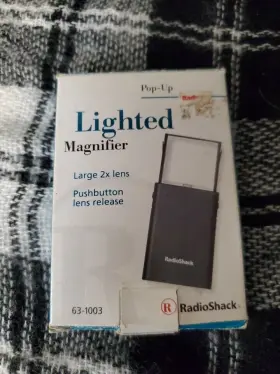 63-1003 Radio Shack Lighted Magnifier